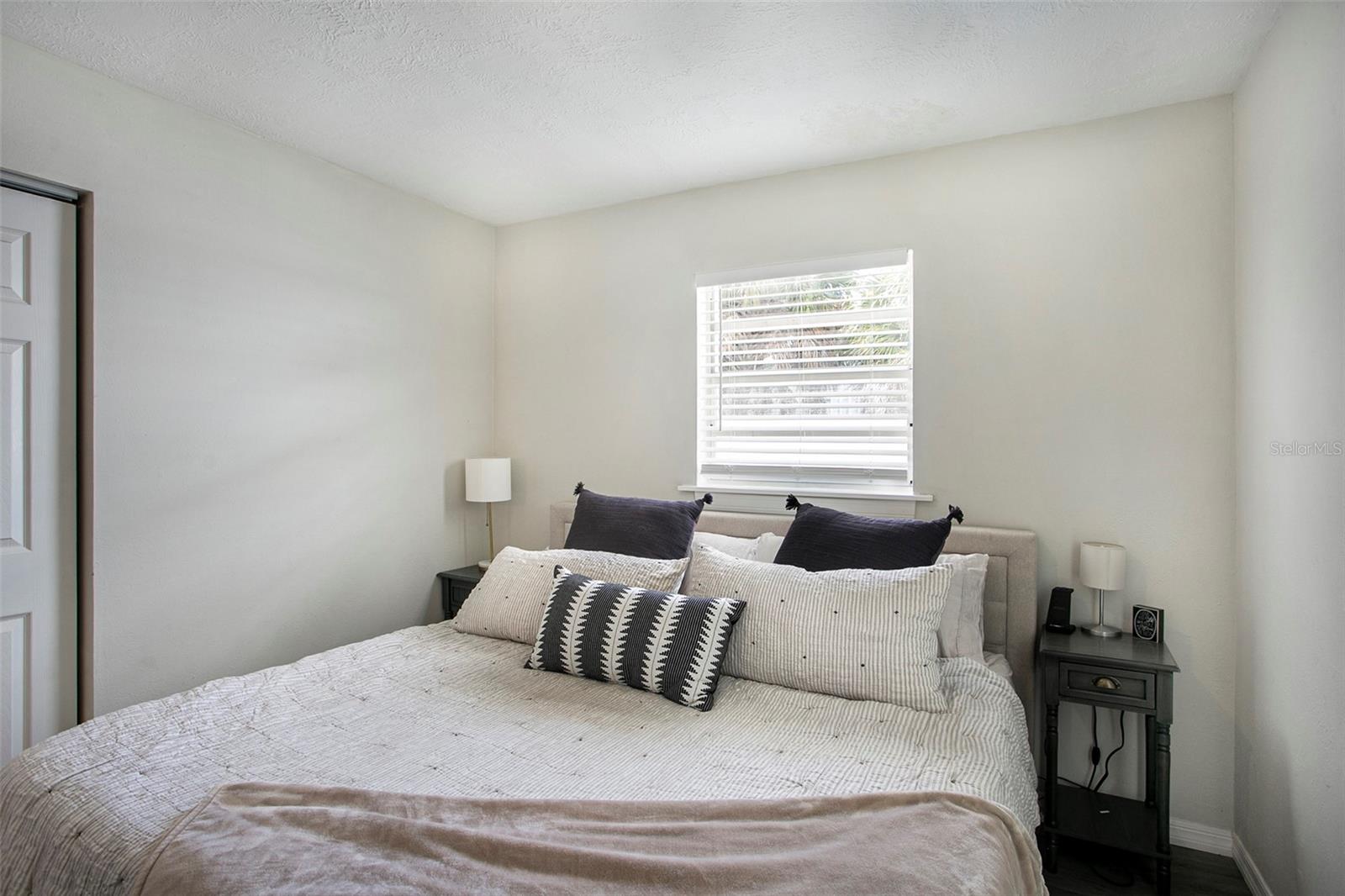 GUERNSEY ESTATES - Residential Lease