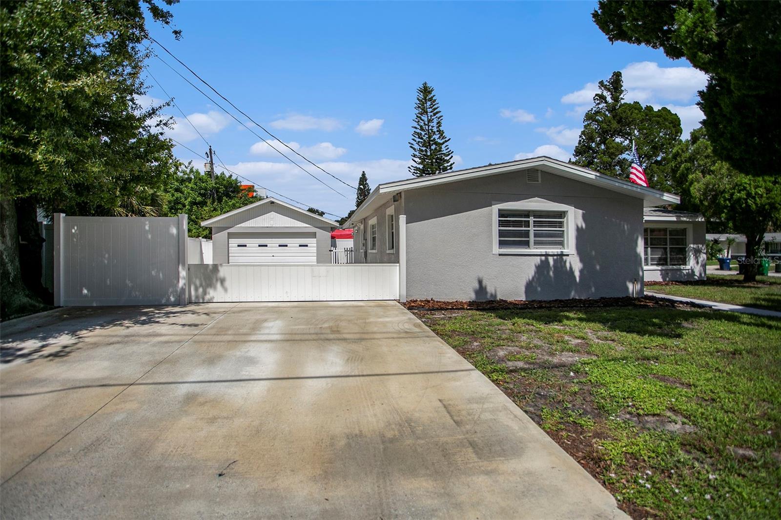 GUERNSEY ESTATES - Residential Lease