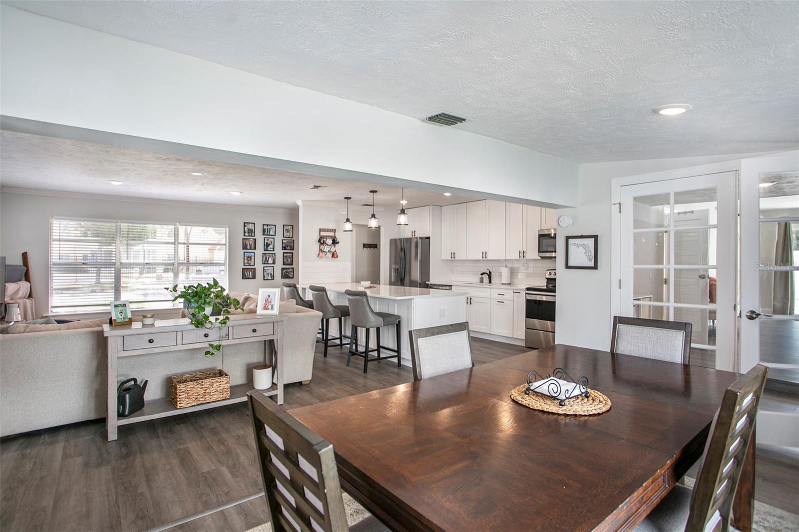 GUERNSEY ESTATES - Residential Lease