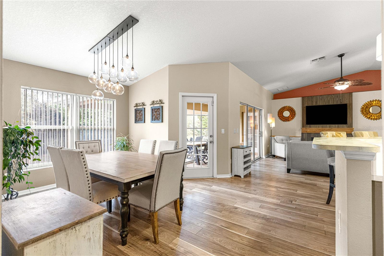 OCALA WATERWAY ESTATE - Residential