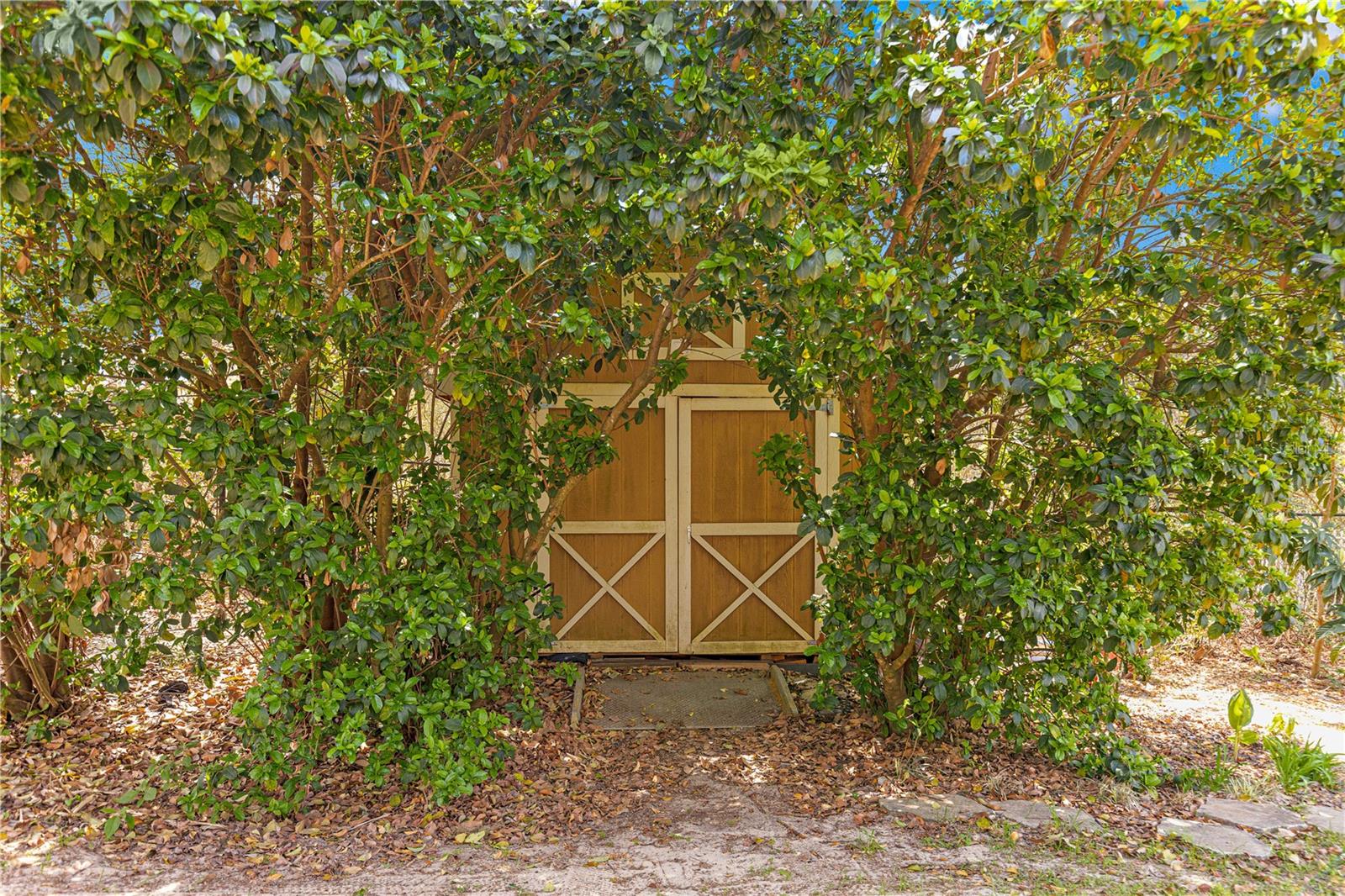 OCALA WATERWAY ESTATE - Residential