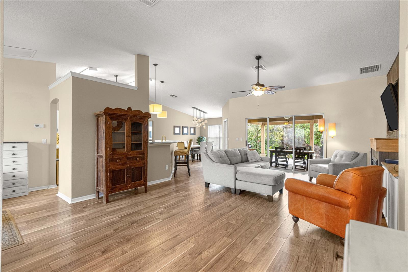 OCALA WATERWAY ESTATE - Residential