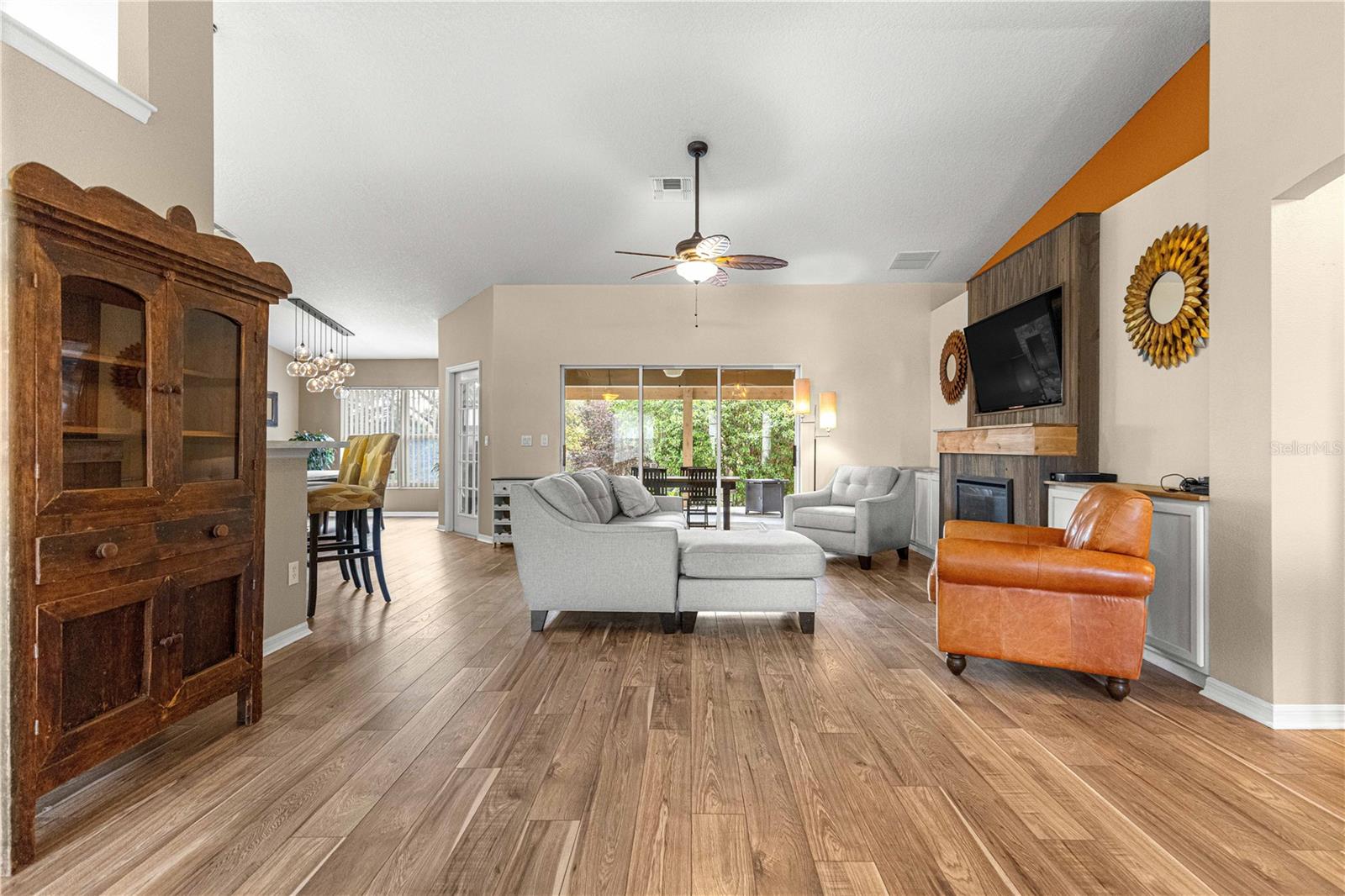 OCALA WATERWAY ESTATE - Residential