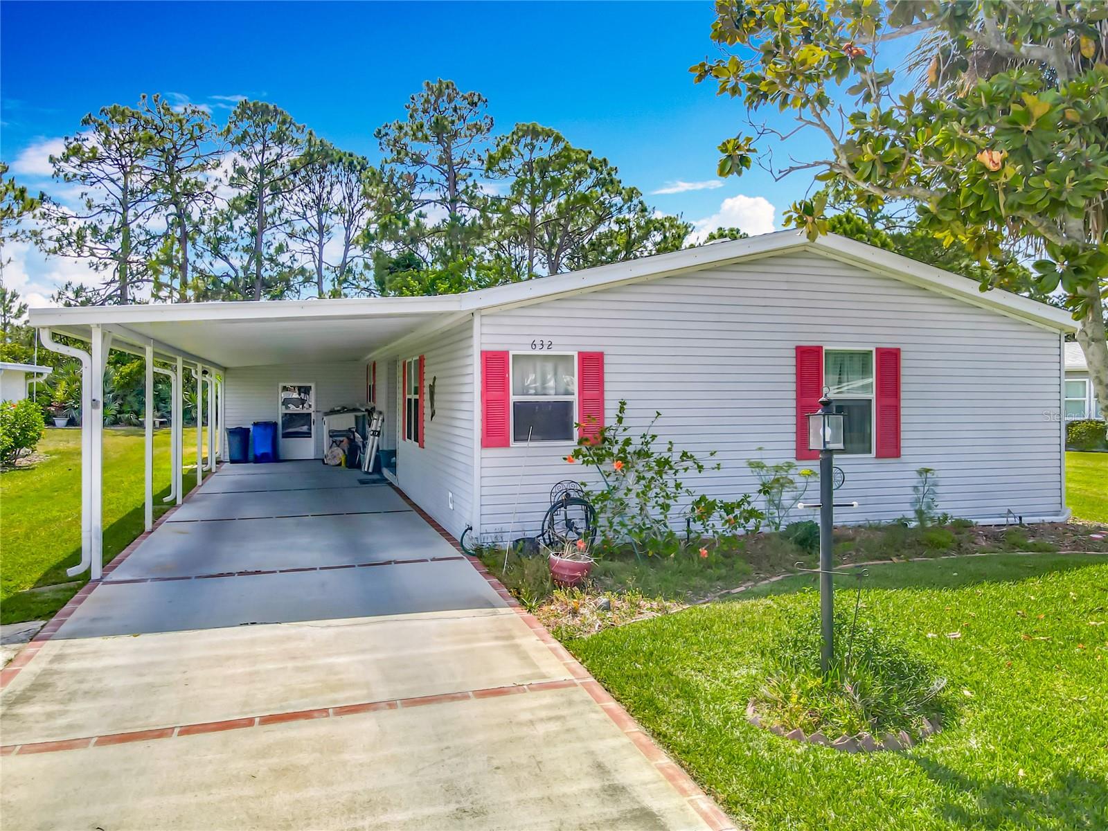 632 PORTSIDE LANE