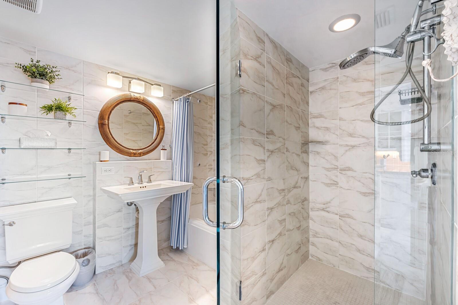 MARINA VILLAGE - Residential