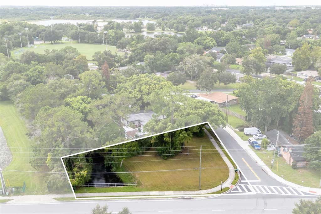 Photo of Seminola Boulevard, Casselberry, FL 32707 (MLS # O6433782)