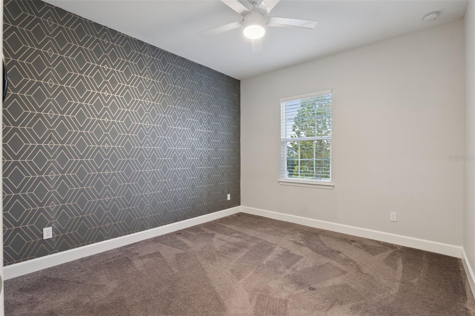 LAKESIDE PH I AMD 2 - Residential Lease