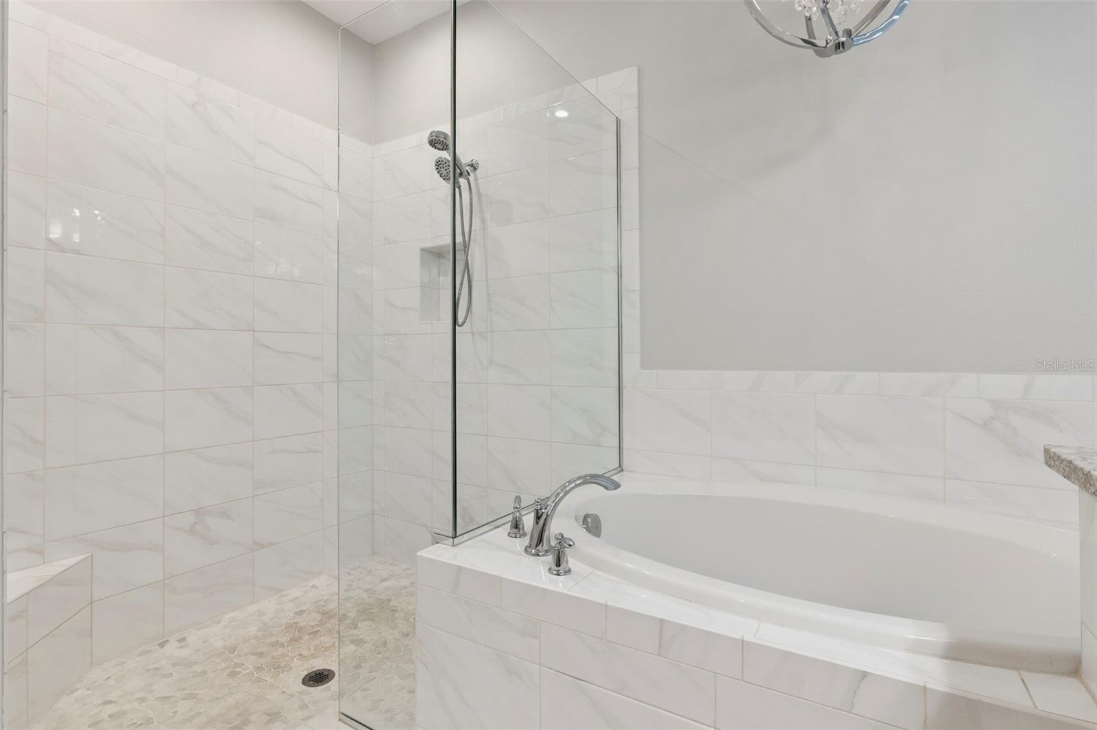 LAKESIDE PH I AMD 2 - Residential Lease