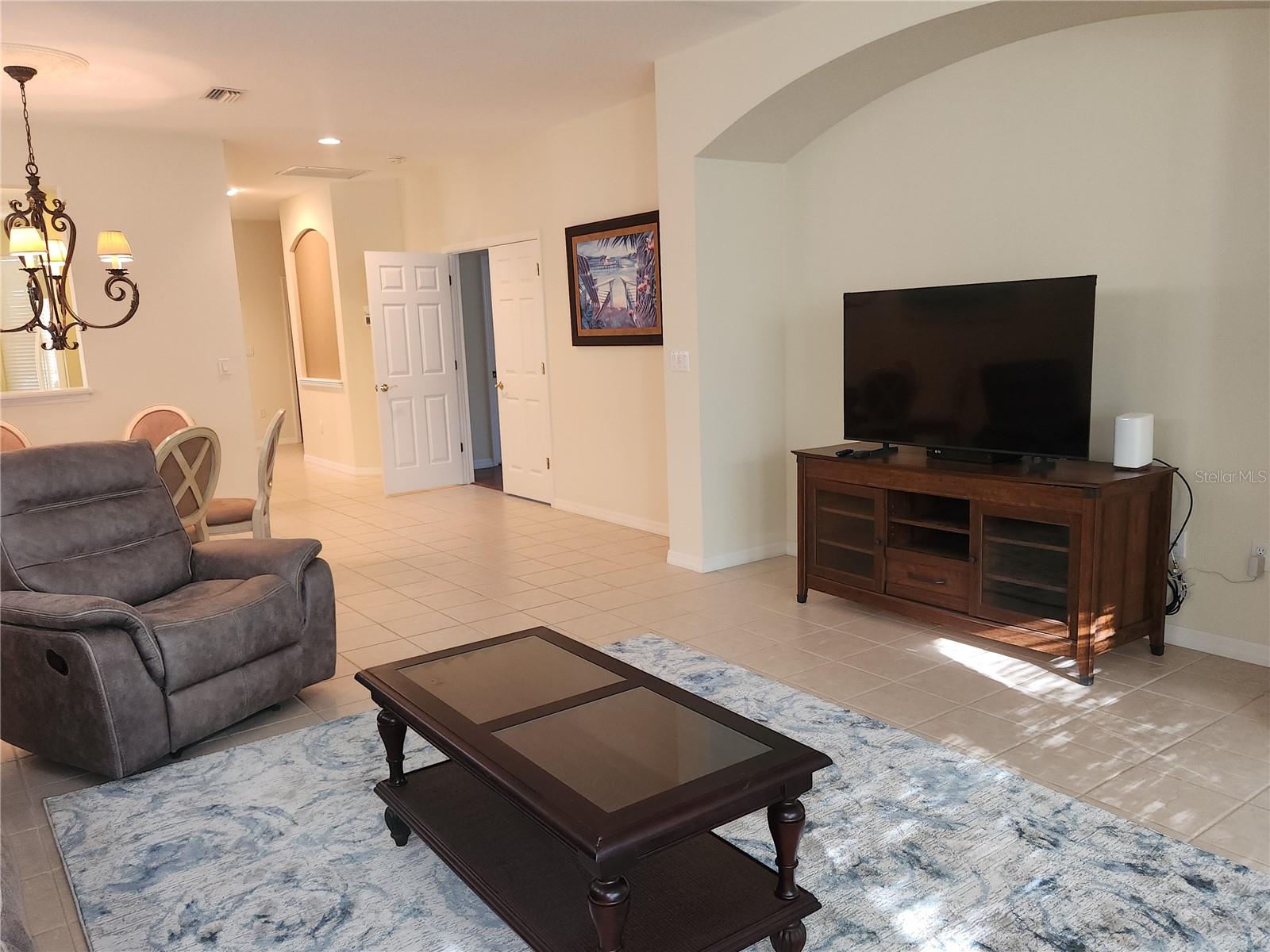 TAILFEATHER WAY AT TARA - Residential Lease