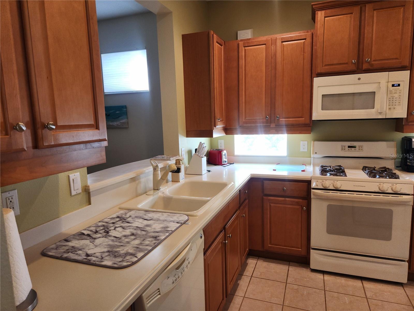 TAILFEATHER WAY AT TARA - Residential Lease