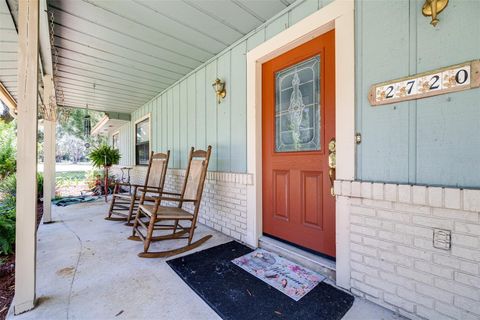 A home in LAKELAND