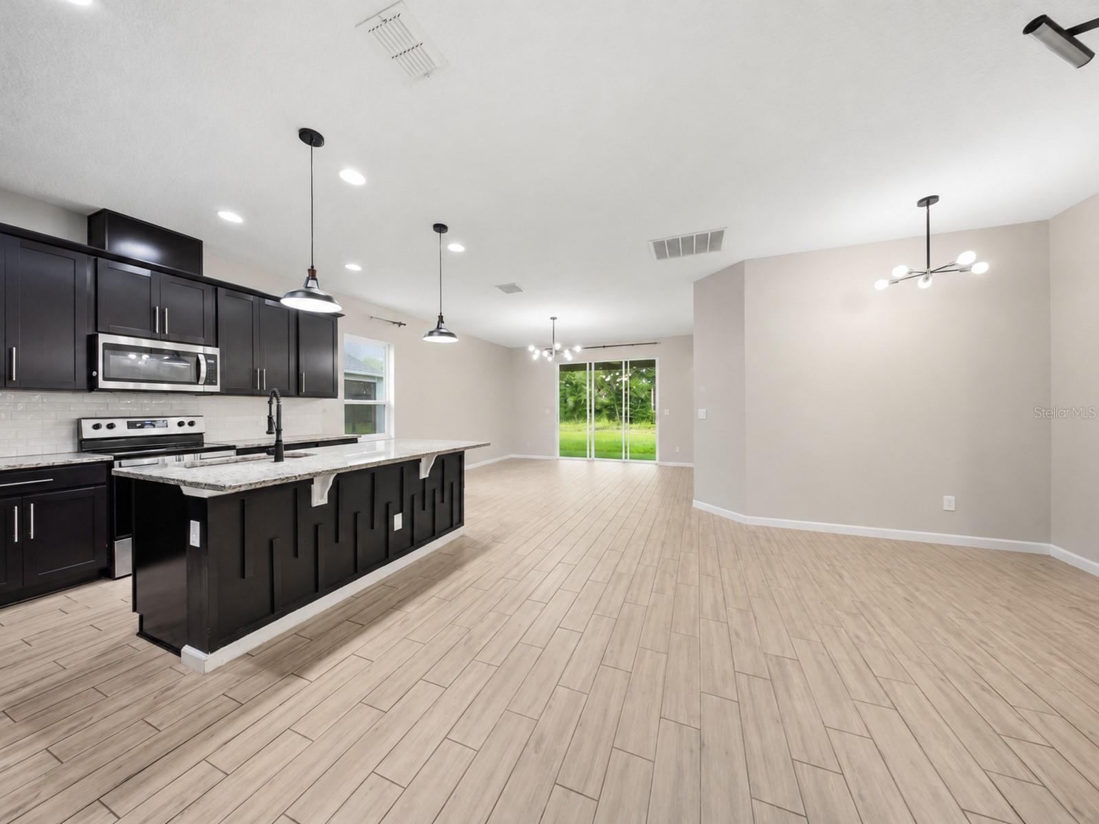 1034 CHELAN FALLS DRIVE