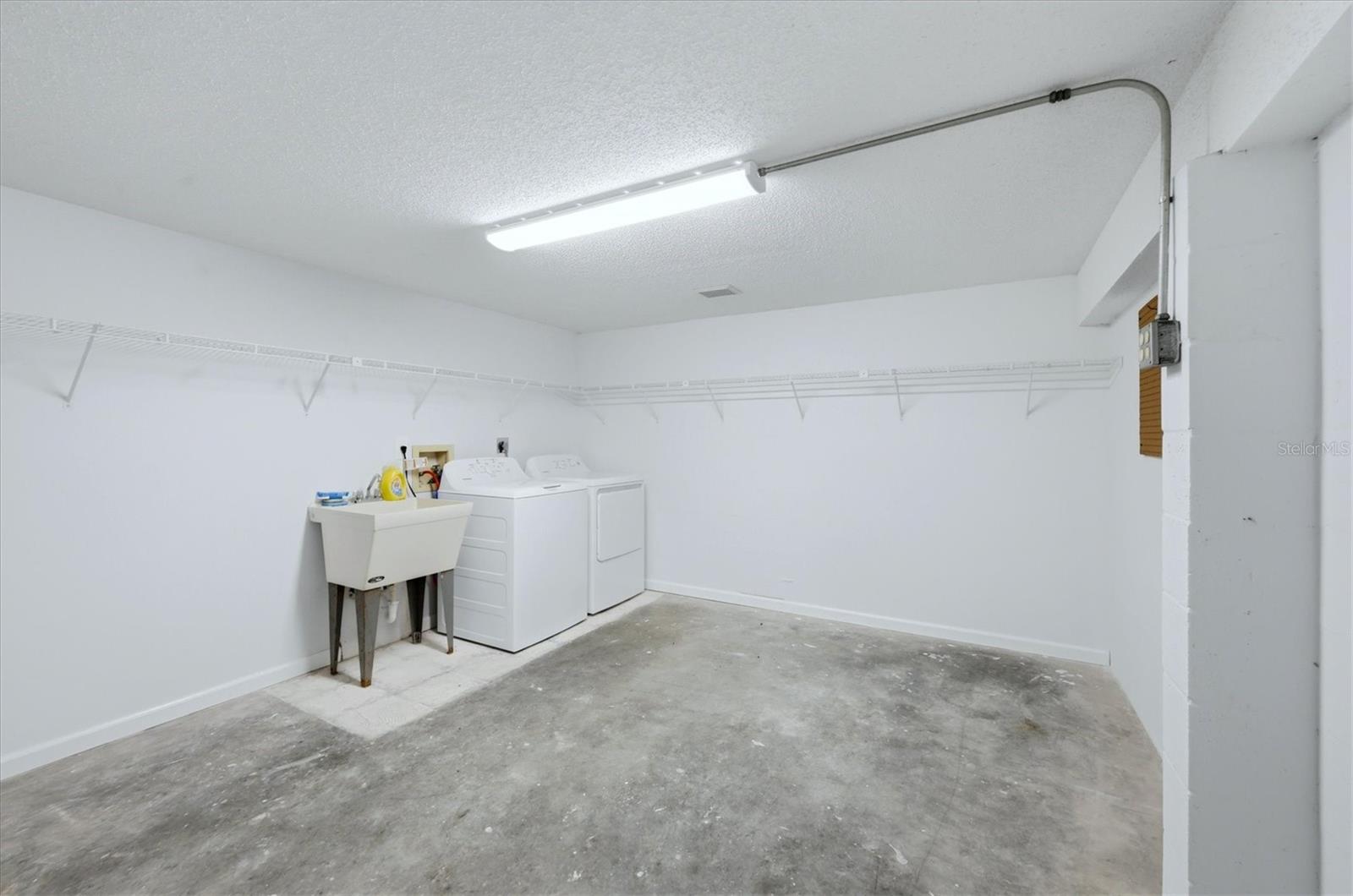 FOREST PARK CONDO PH 02 BLDG 02 - Residential