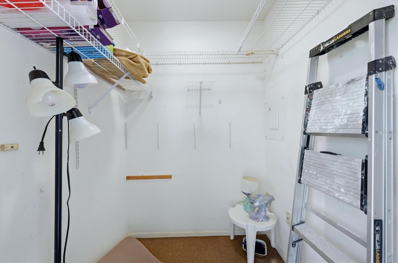 FOREST PARK CONDO PH 02 BLDG 02 - Residential