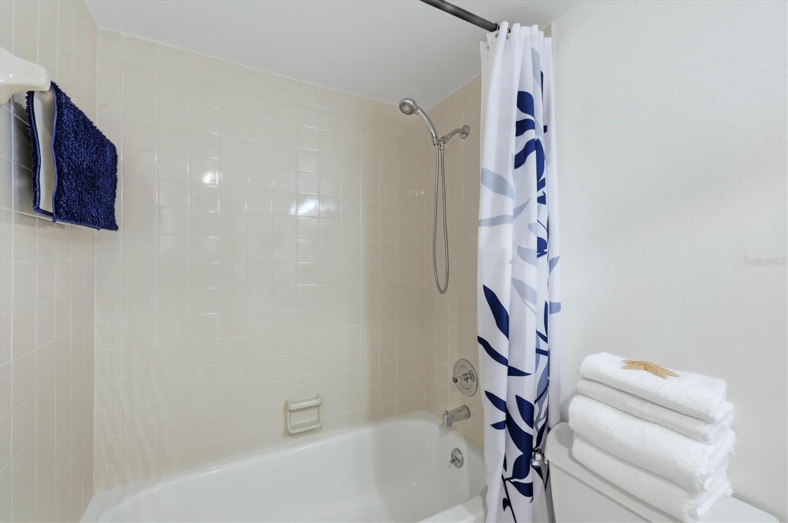 FOREST PARK CONDO PH 02 BLDG 02 - Residential