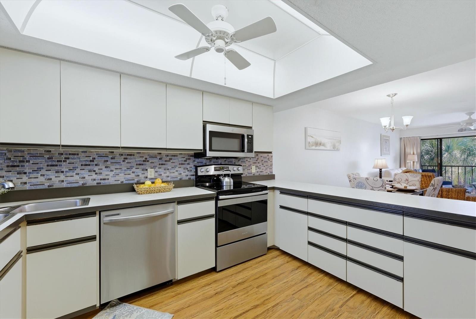 FOREST PARK CONDO PH 02 BLDG 02 - Residential