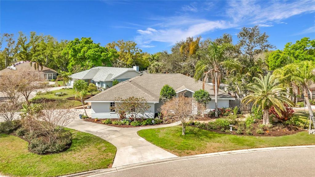 Photo of 916 87th Street NW, Bradenton, FL 34209 (MLS # A4687744)