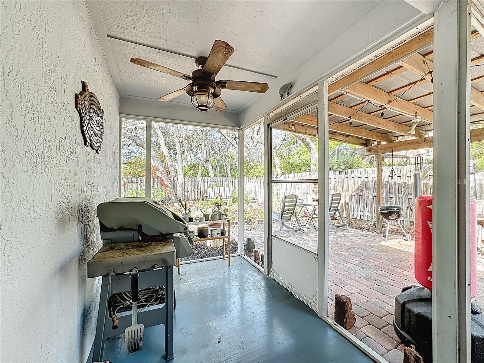 AZALEA PARK NORTHWEST - Residential