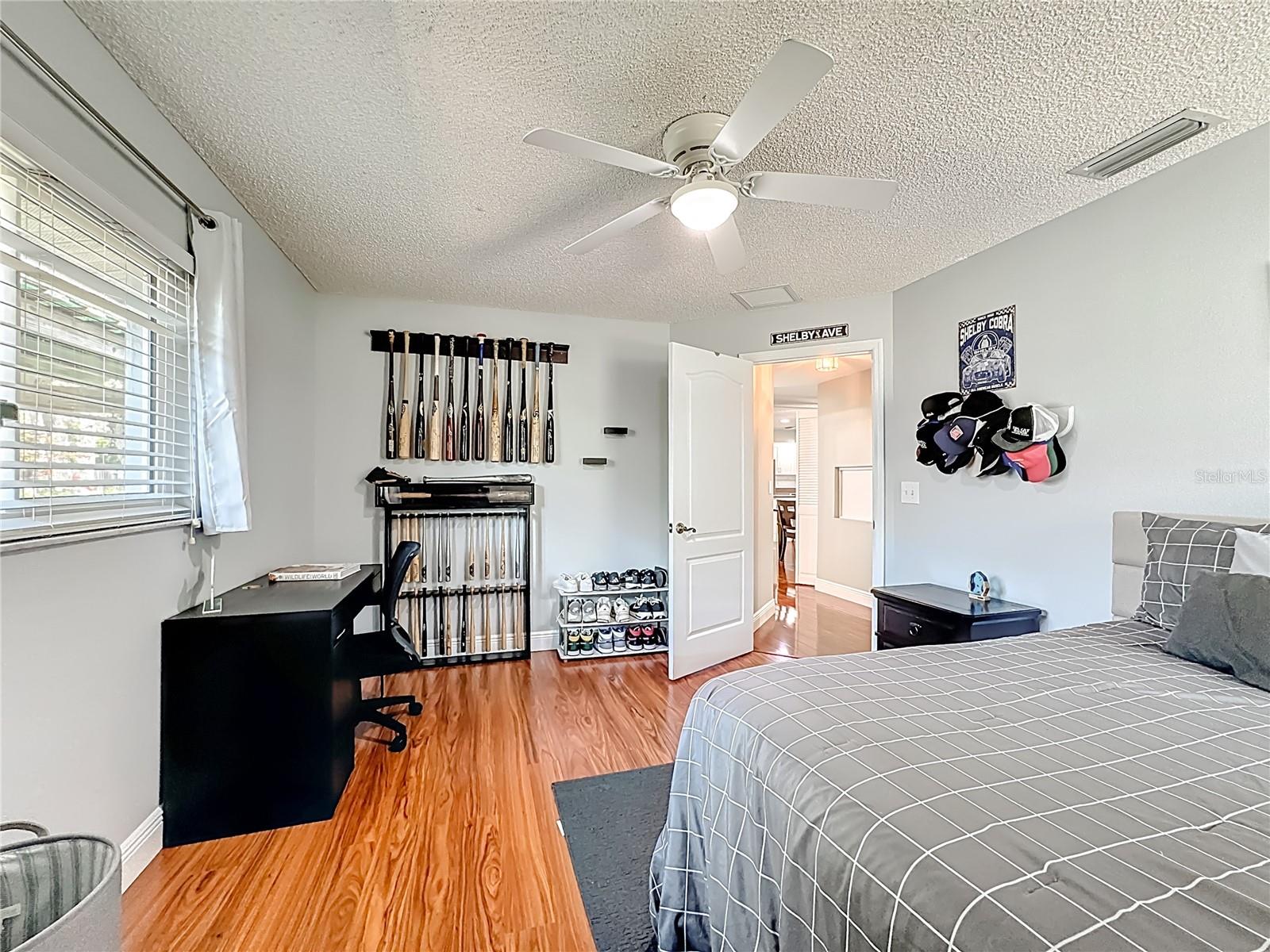 AZALEA PARK NORTHWEST - Residential