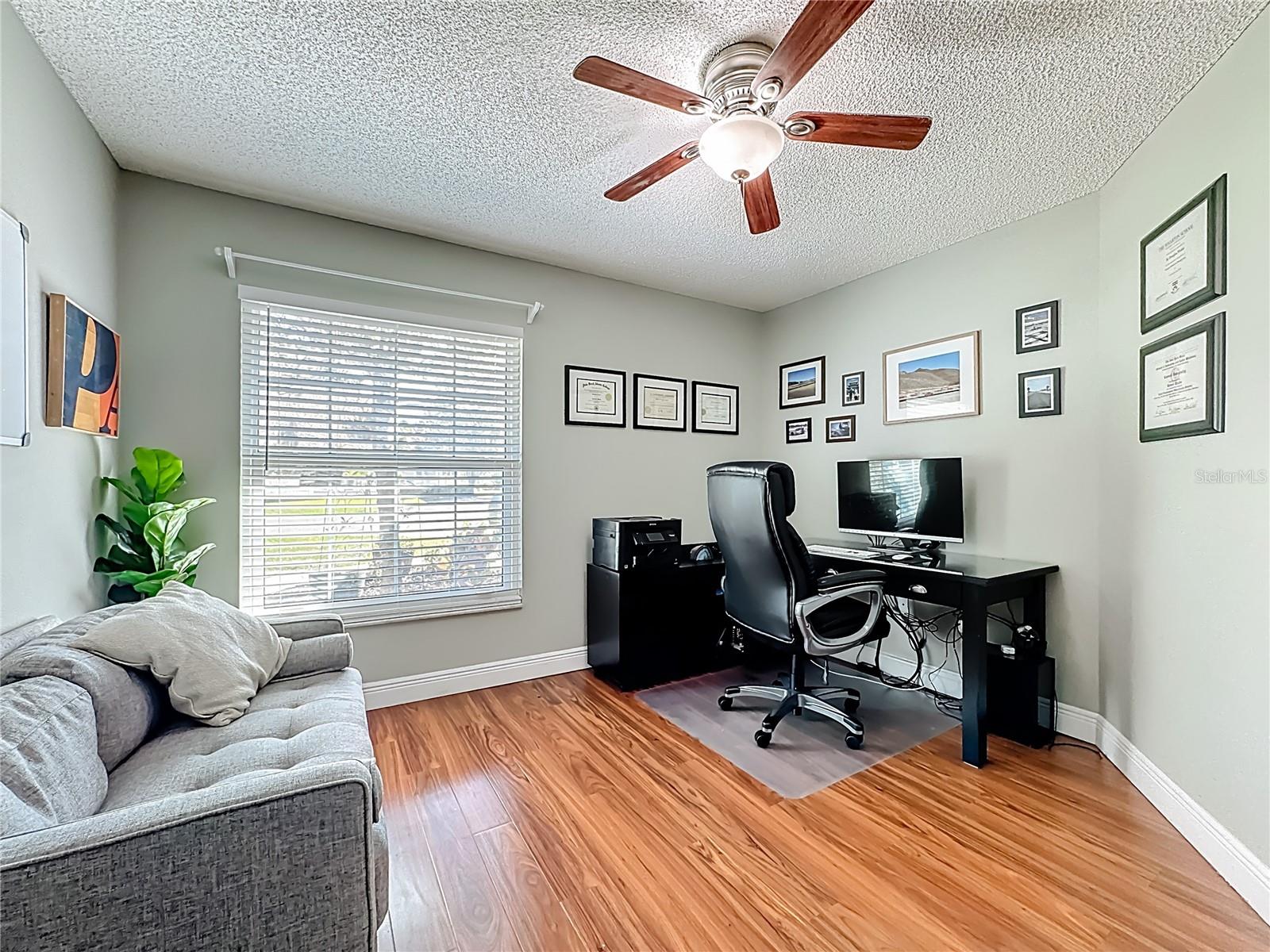 AZALEA PARK NORTHWEST - Residential