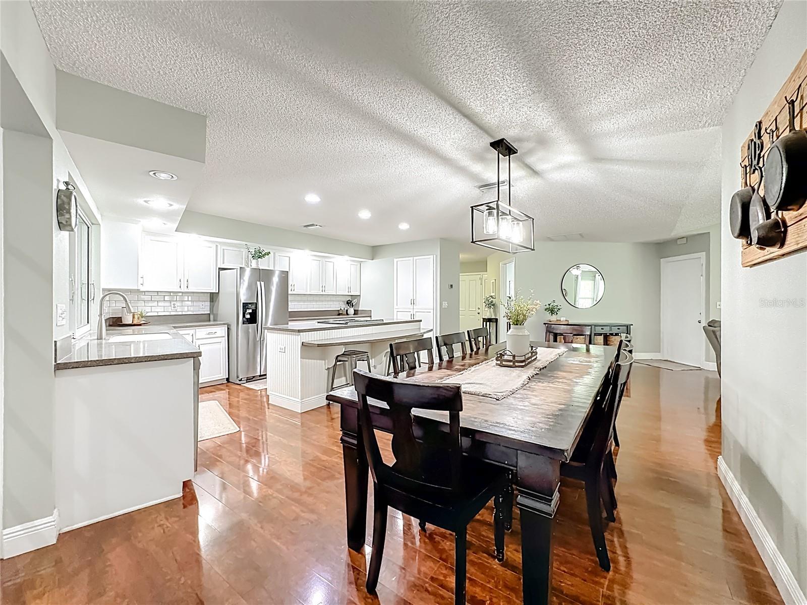 AZALEA PARK NORTHWEST - Residential