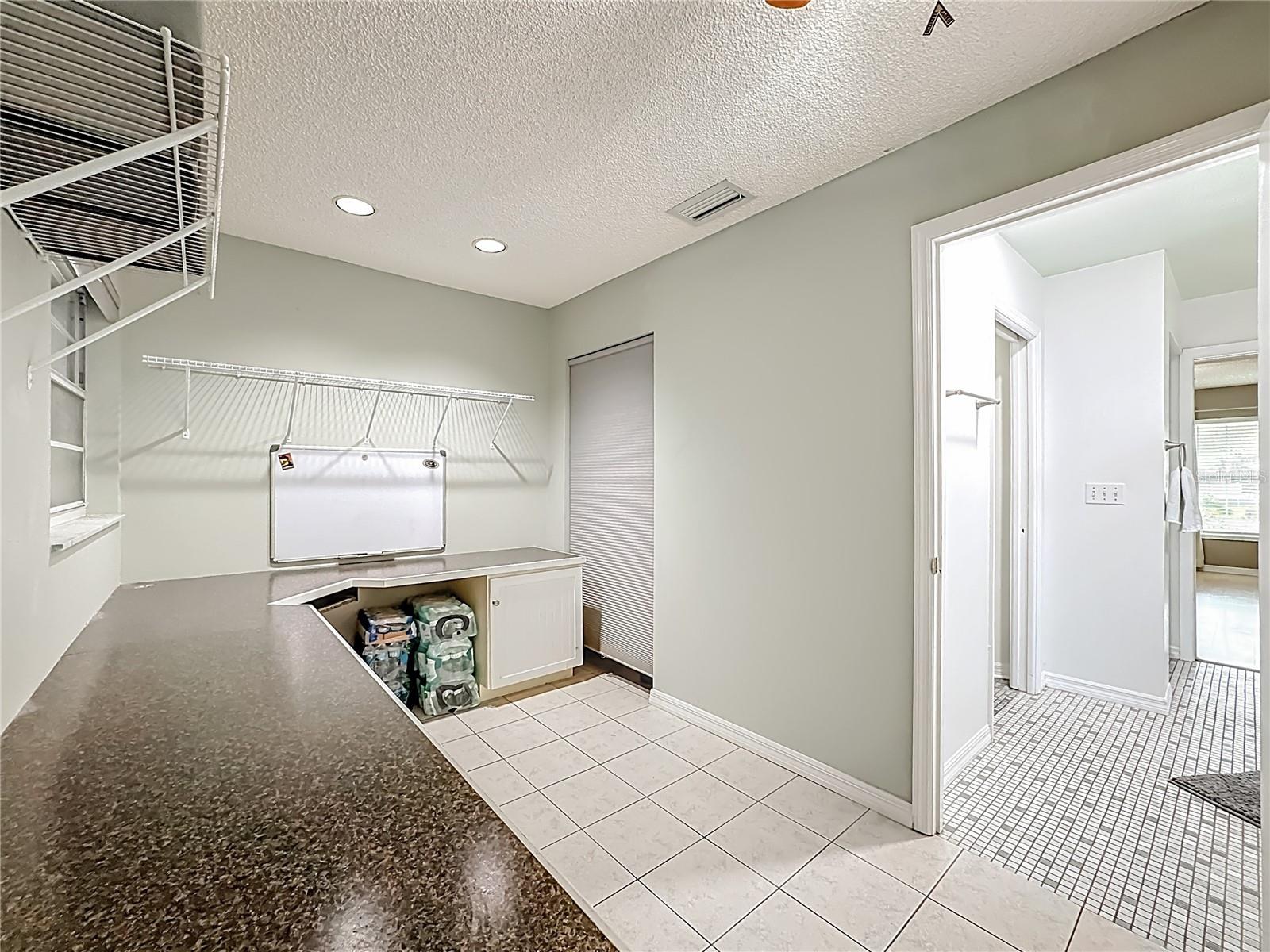 AZALEA PARK NORTHWEST - Residential