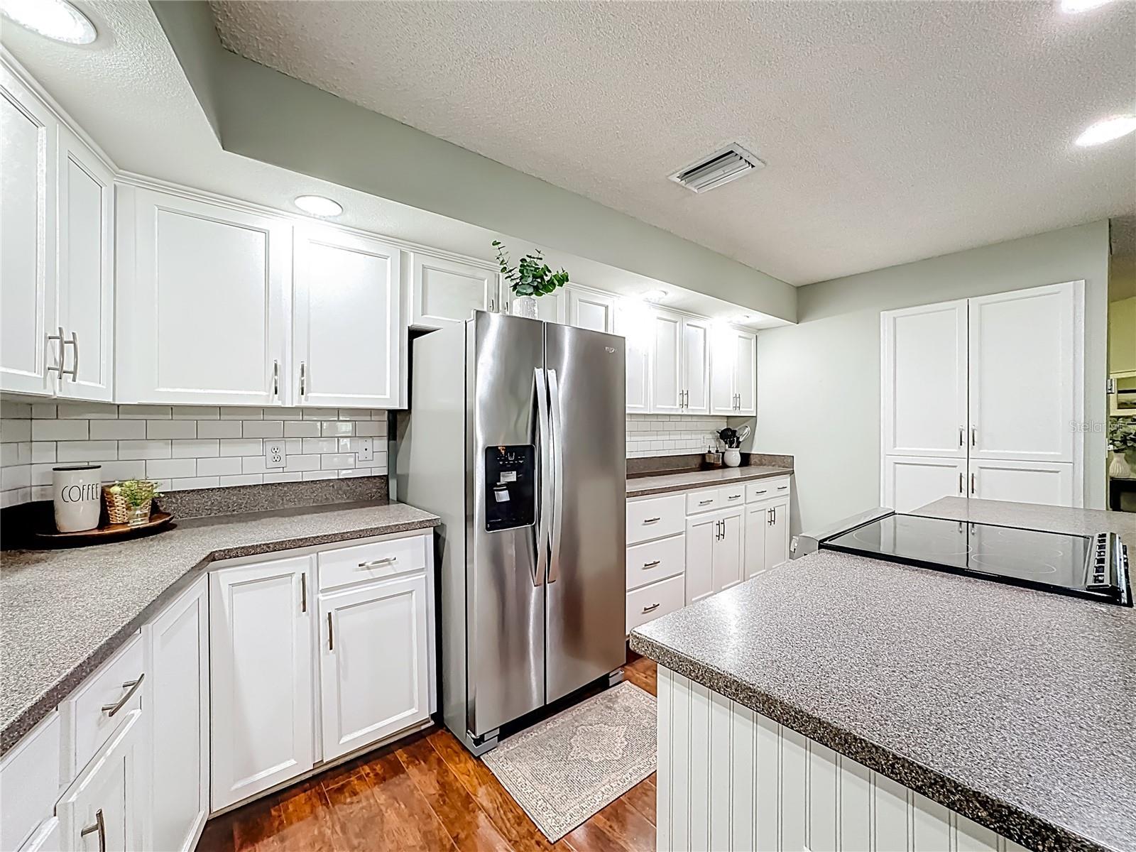 AZALEA PARK NORTHWEST - Residential