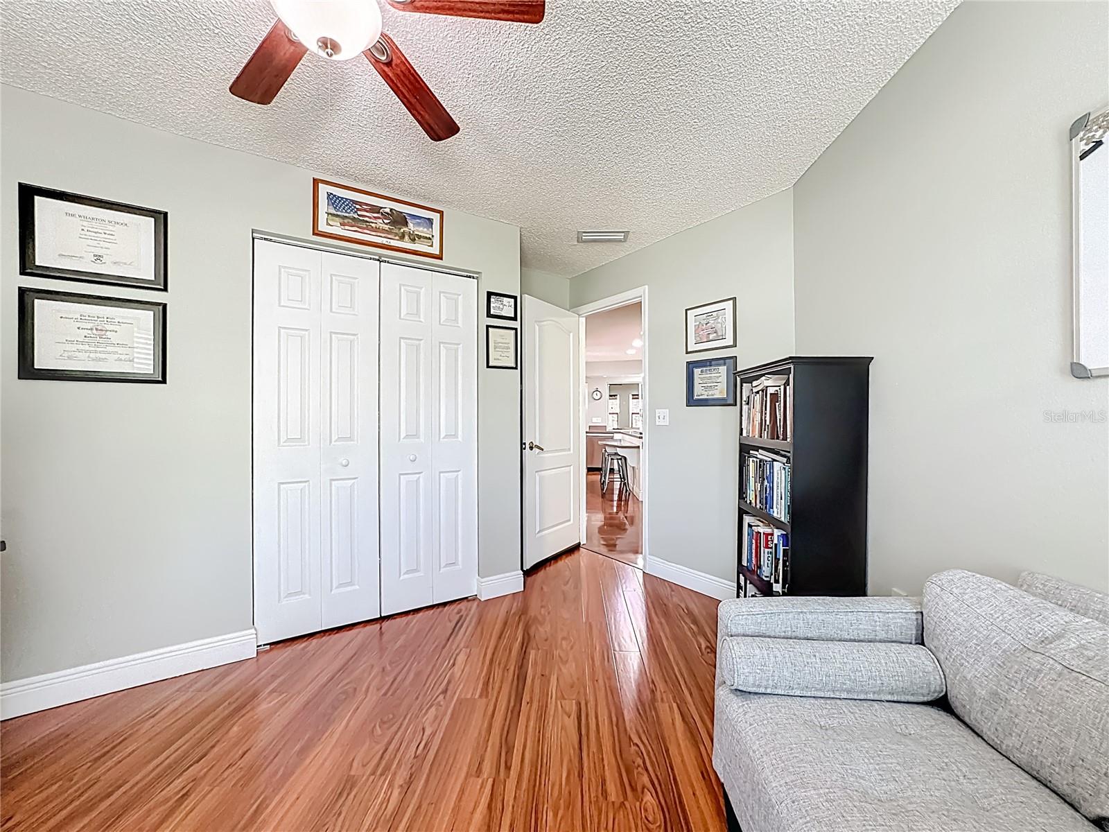 AZALEA PARK NORTHWEST - Residential