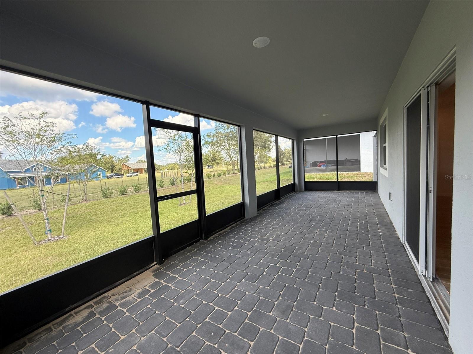 VILLAS PASS - Residential