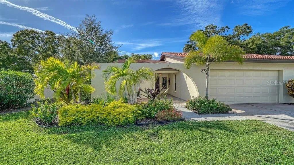 WELCOME HOME!! Updated rarely available 2 bed/2bath VILLA with 2 car garage.
Laundry room in unit under A/C.
Walk to shopping next door.
Quiet location in community.
Front patio and sun room.
Updated kitchen.
This one won't last. See it today!! Available for immediate occupancy after HOA approval. Security Deposits:
Minimum security deposit equal to 1x the monthly rent
OR
No-Security Deposit Option: Ask about applying for a zero-security deposit option through our partnership with The Guarantors.
All PMI Southwest Florida tenants are enrolled in the Resident Benefits Package (RBP) which includes HVAC air filter delivery (for applicable properties), utility concierge service making utility connection a breeze during your move-in, our best-in-class resident rewards program, credit reporting, resident liability insurance (optional), and much more! More details upon application.
This is a 55+ community.
2 pets are allowed. No Cats pls. Weight limit is 50 lbs. strict. Rules and regulations must be reviewed and are available.
HOA app fee is $150