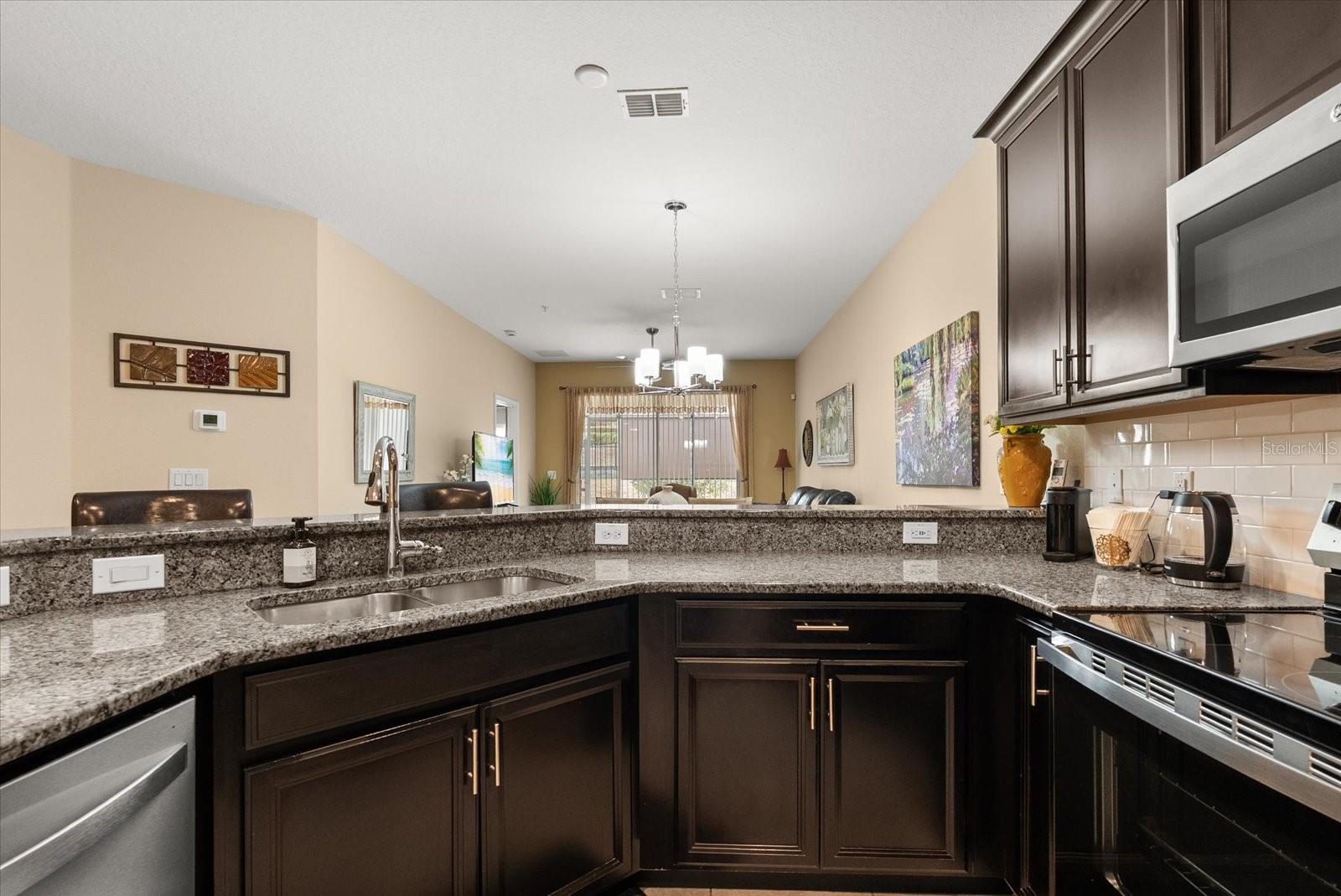 HERITAGE HILLS - Residential