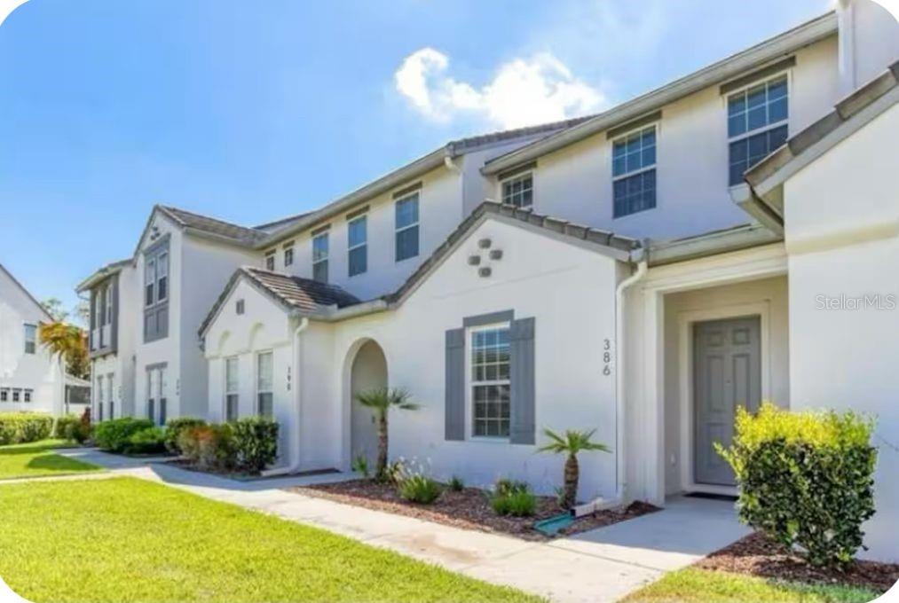 Available now! Fully furnished and with a private pool, this property is located in the exclusive community of The Enclaves at Festival, in the coveted Champions Gate area. Enjoy a quiet residential setting with easy access to major highways, just minutes from Disney, shopping centers, restaurants, and entertainment.
Includes lawn maintenance and access to resort-style amenities: a community pool, water park, miniature golf, fitness center, and more.