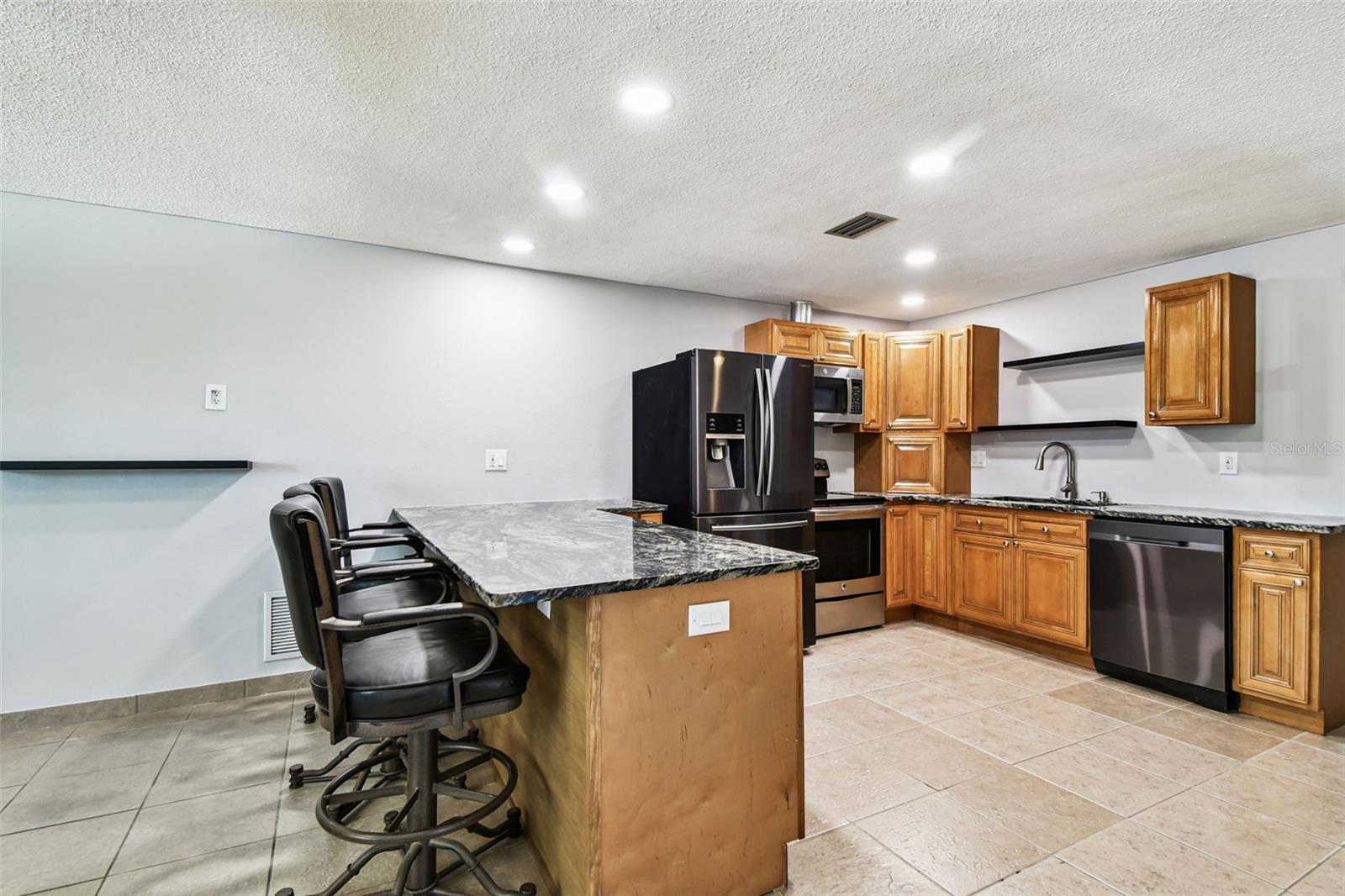 DUNEDIN ISLES COUNTRY CLUB SEC A - Residential