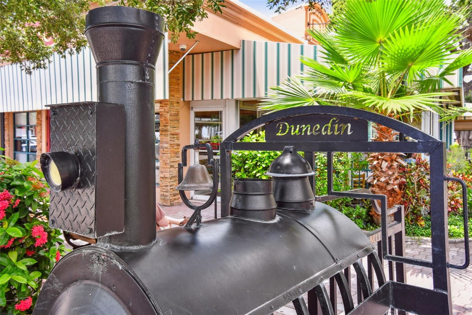 DUNEDIN ISLES COUNTRY CLUB SEC A - Residential