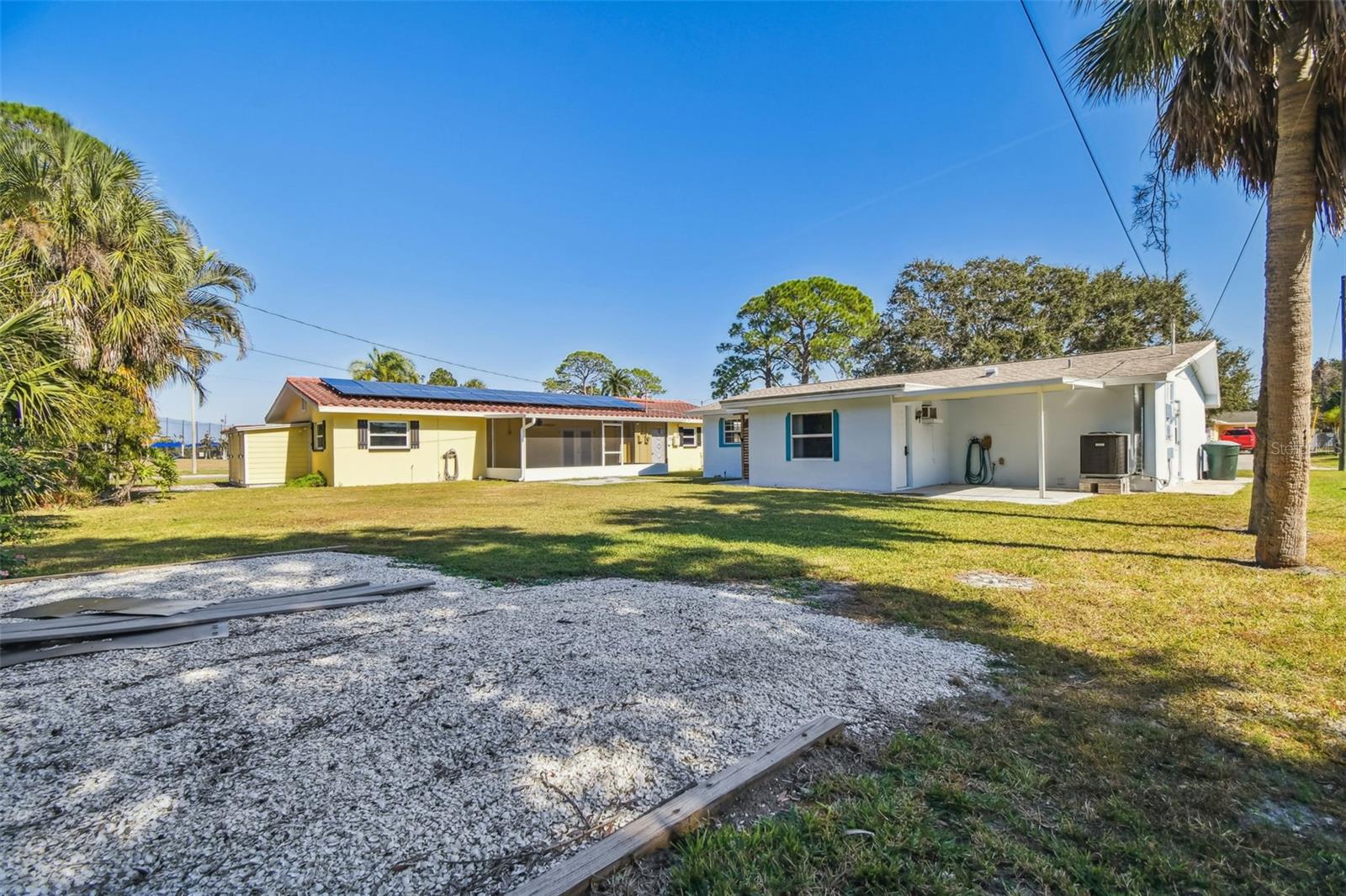 DUNEDIN ISLES COUNTRY CLUB SEC A - Residential