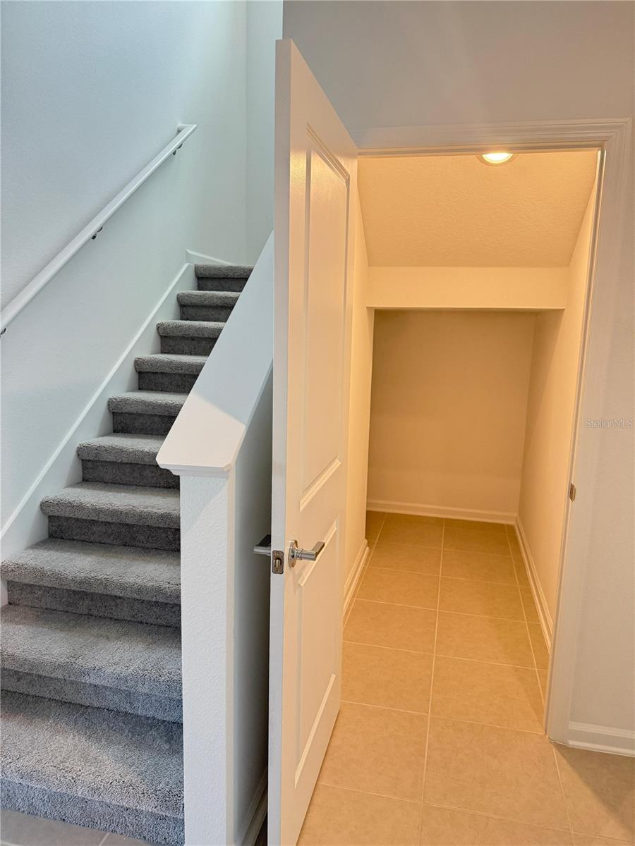 WELLNESS RDG PH 3 - Residential Lease