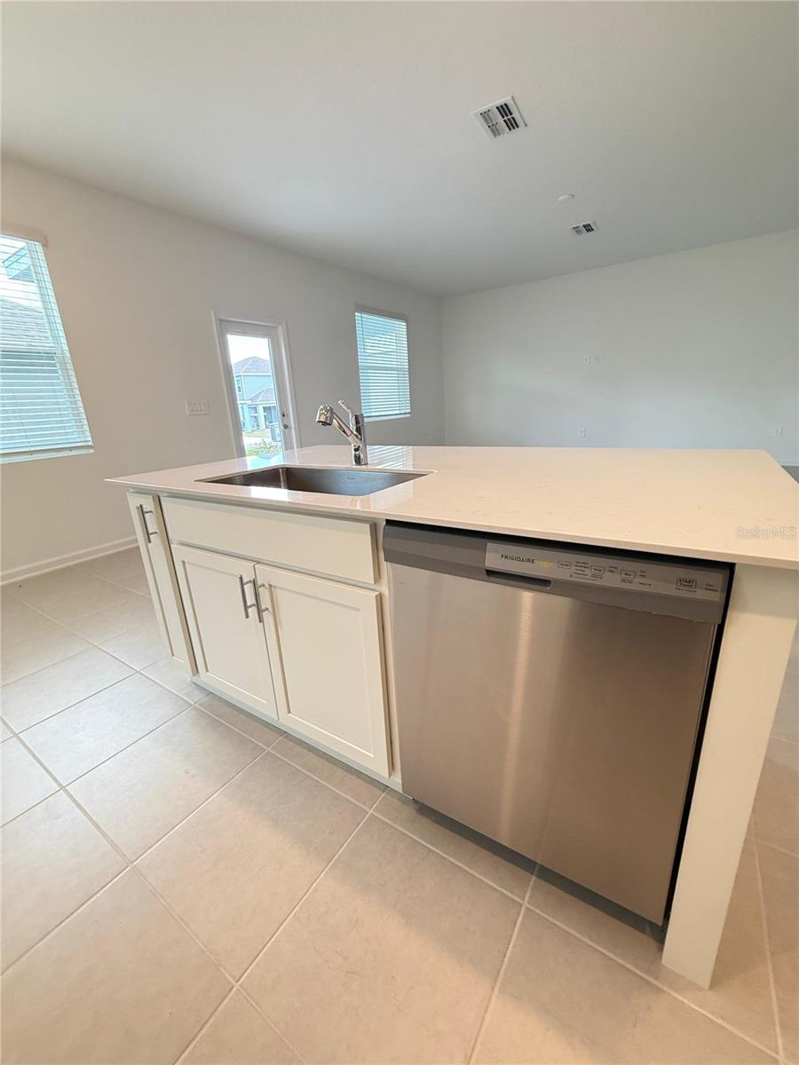 WELLNESS RDG PH 3 - Residential Lease