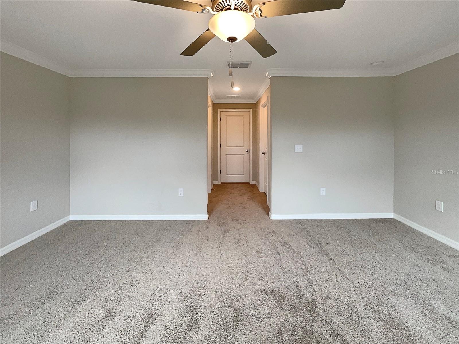 WILLOW SQUARE TWNHMS - Residential