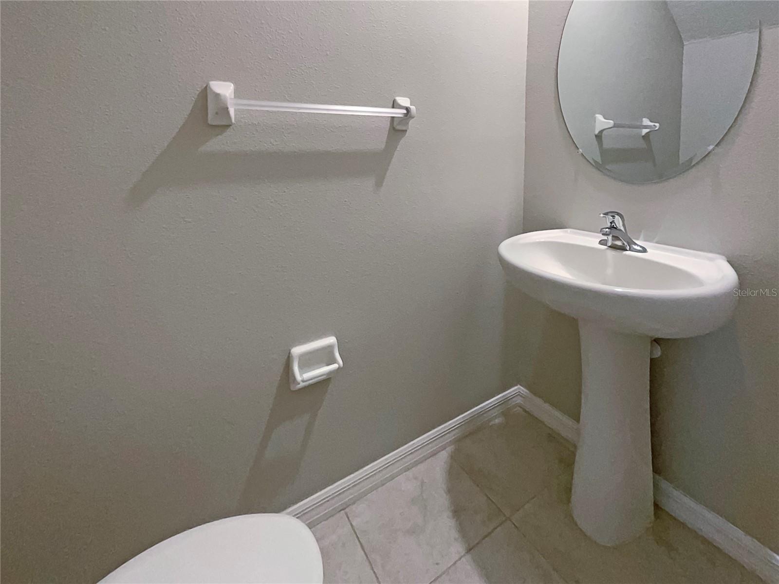 WILLOW SQUARE TWNHMS - Residential