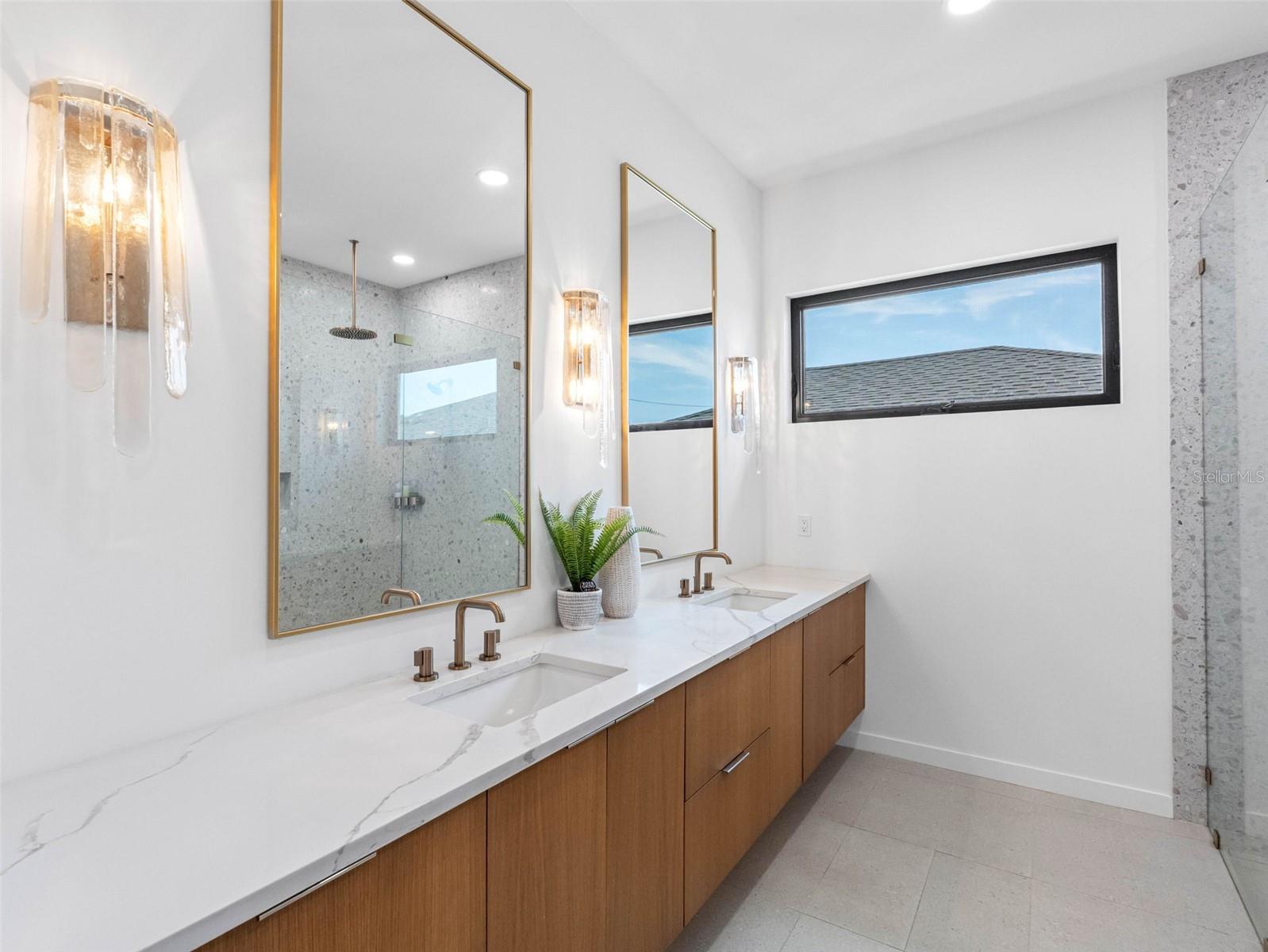 SNELL & HAMLETTS NORTH SHORE ADD - Residential