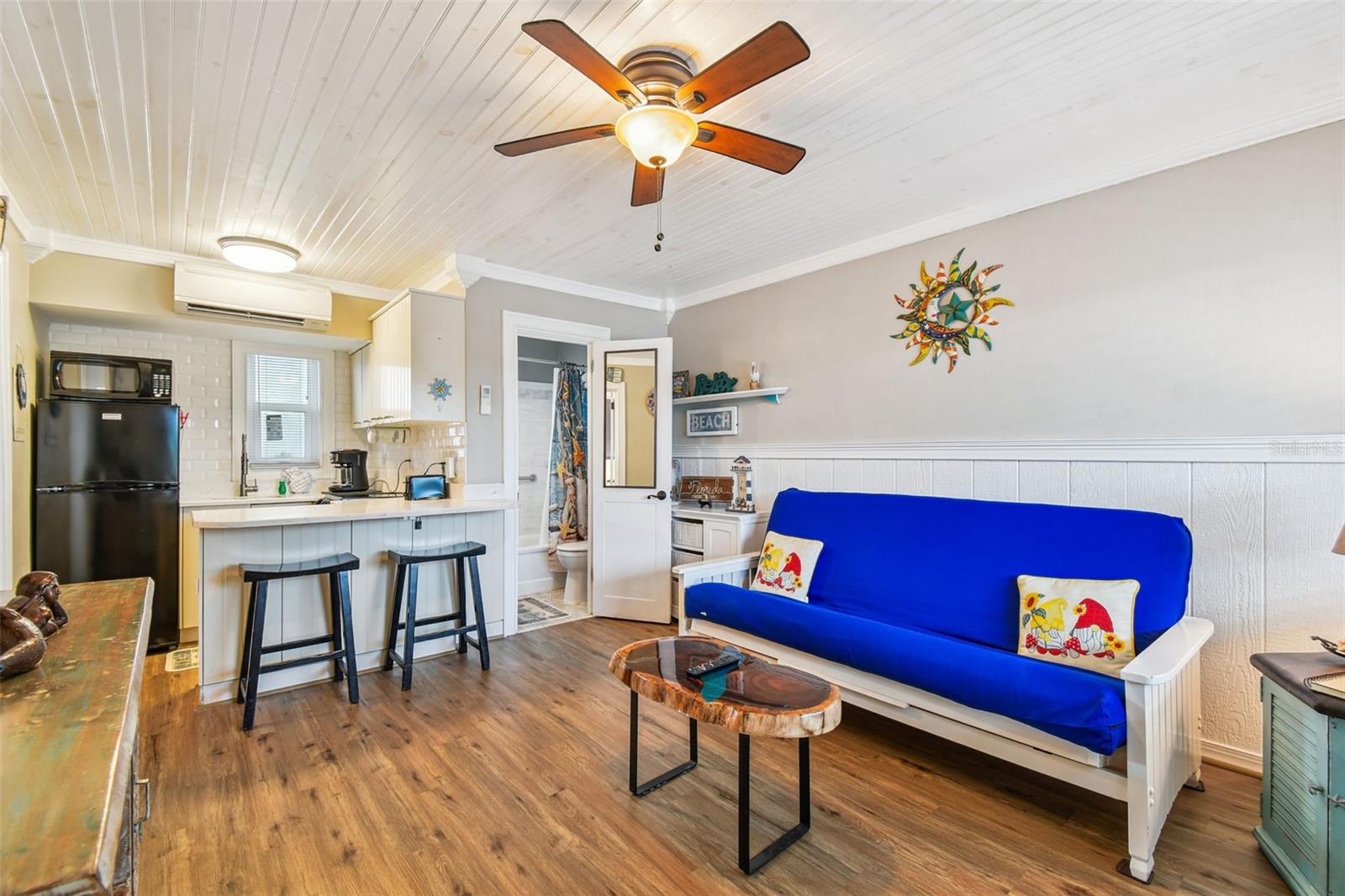 TROPIC TERRACE APT - Residential