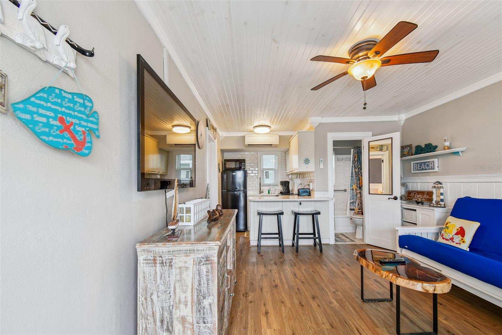 TROPIC TERRACE APT - Residential