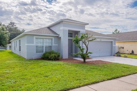 A home in VALRICO