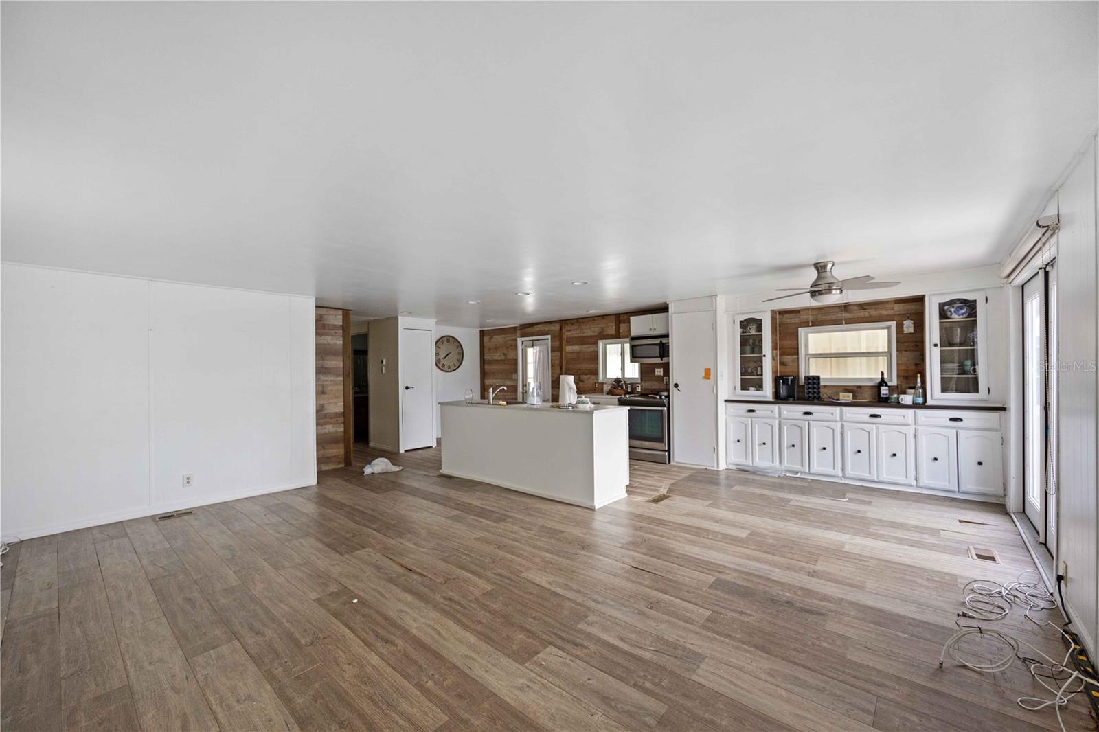 EAGLE POINT MHP - Residential