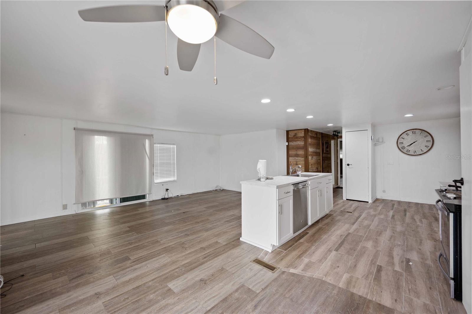 EAGLE POINT MHP - Residential