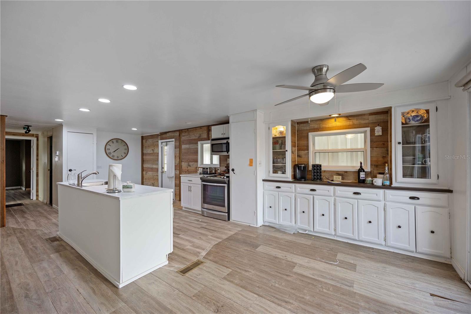 EAGLE POINT MHP - Residential