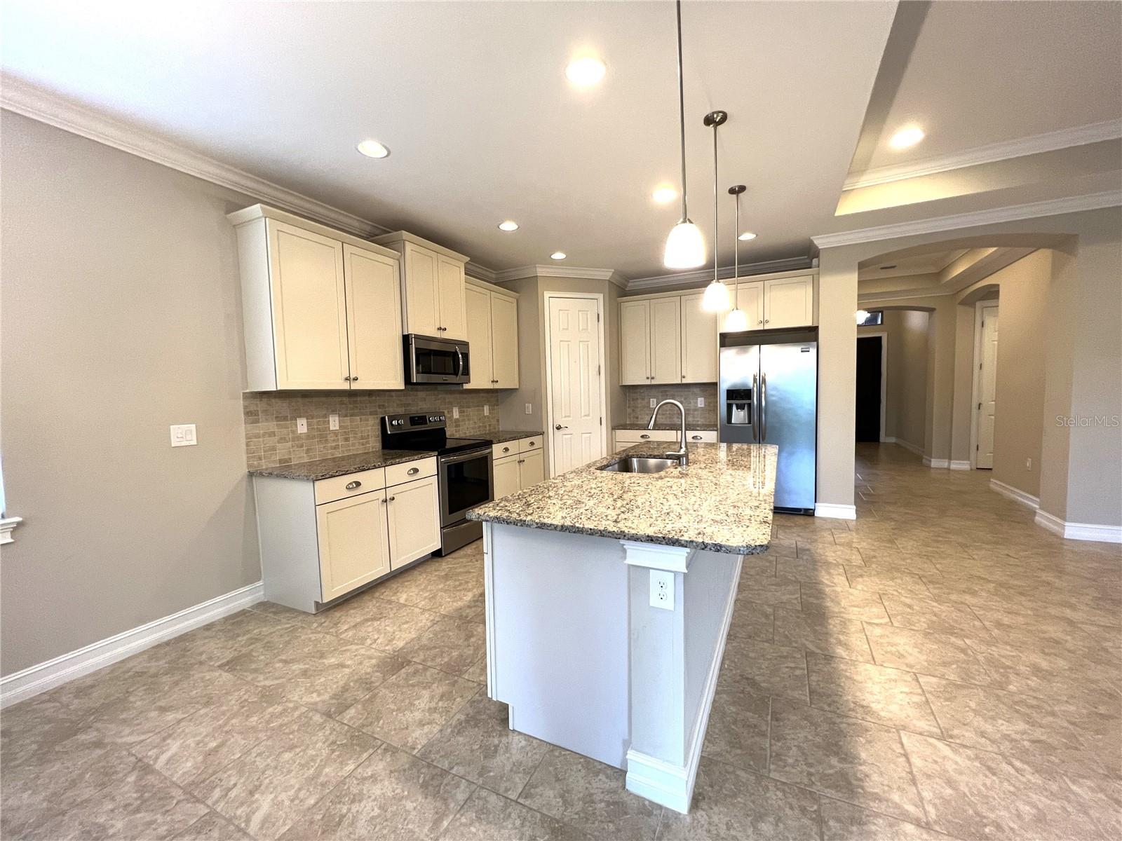 TOSCANA ISLES UN 1 - Residential Lease