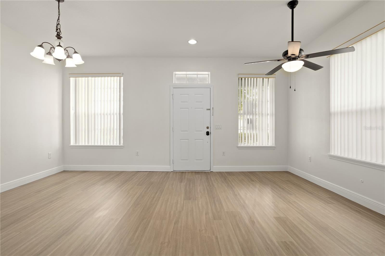 10402 EASTPARK LAKE DRIVE