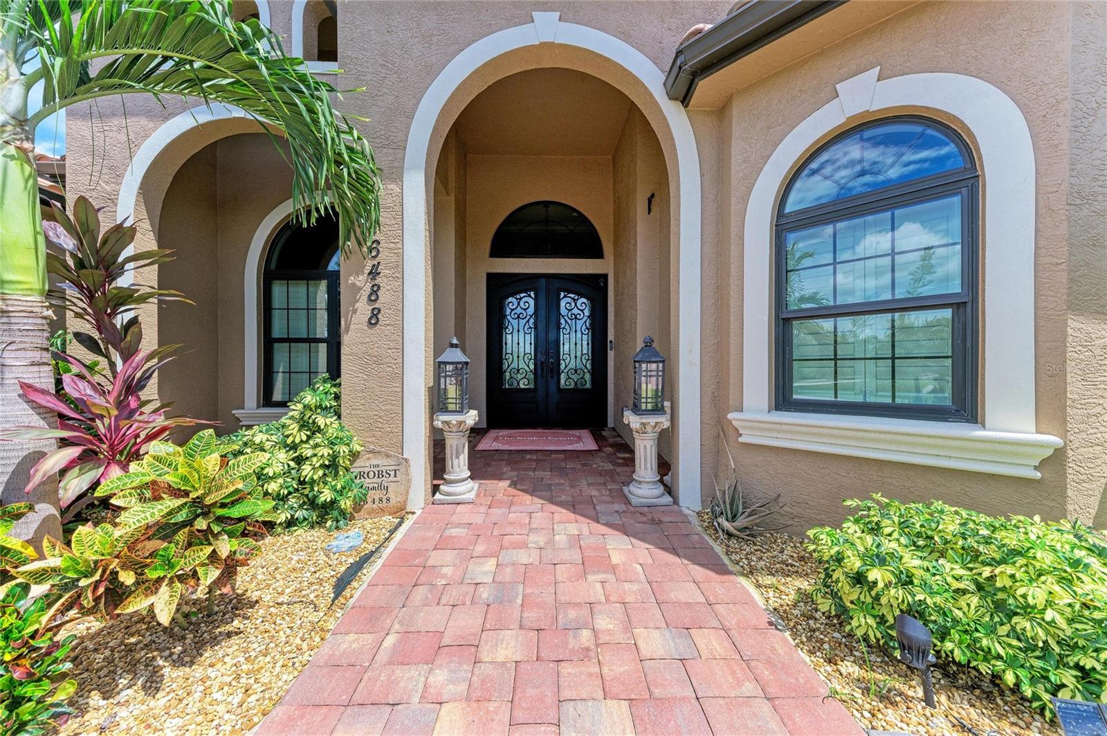 16488 LIGGETT CIRCLE