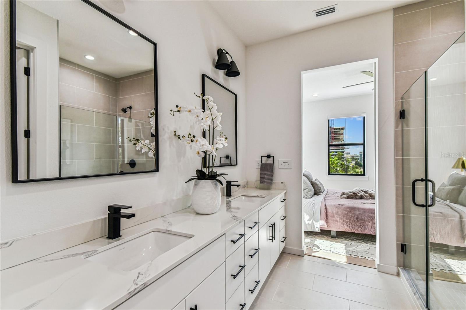 CANVAS TPA TOWNHOMES PHASE 1 - Residential